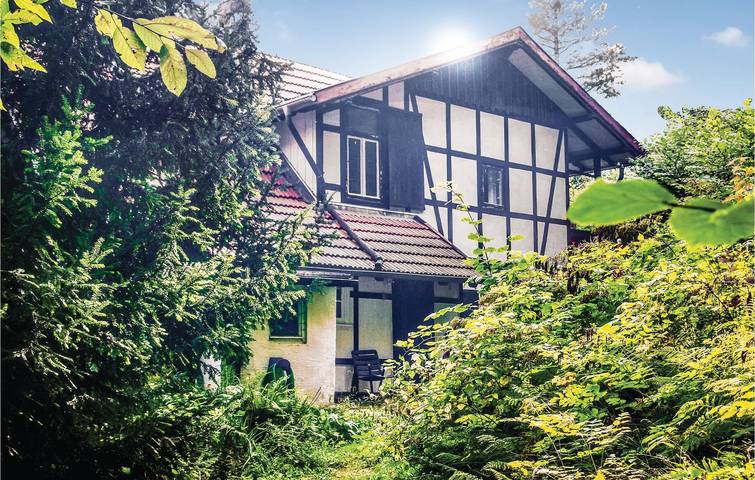 Ferienhaus für 6 Personen, mit Terrasse und Garten sowie Ausblick in Blankenburg