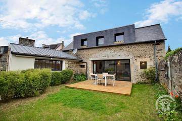 Gîte pour 4 personnes, avec terrasse et jardin à Binic