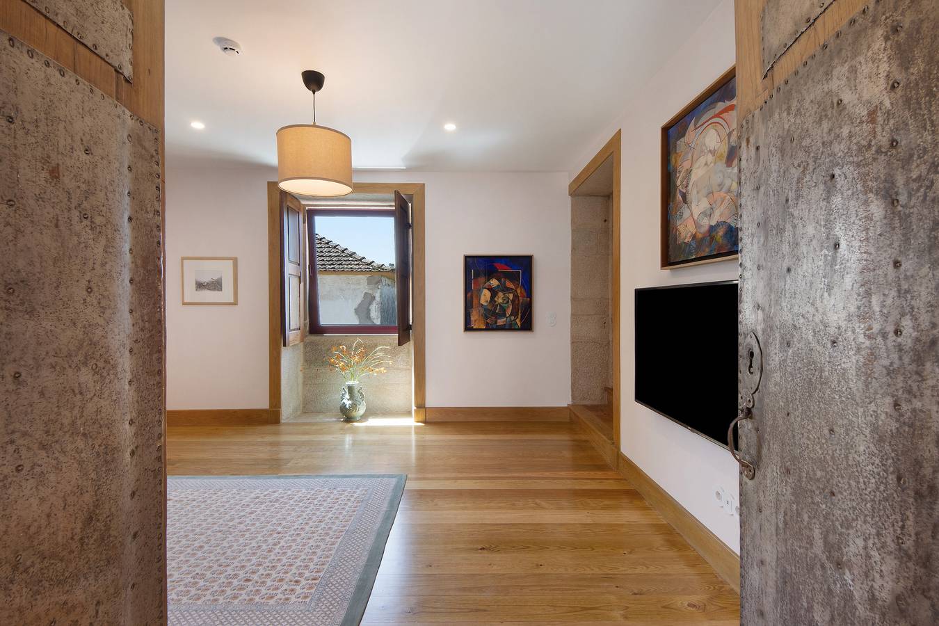 Vivenda 'Casa do Outeiro' com Terraço, Piscina, Wi-Fi e Ar Condicionado in Guilhabreu, Distrito do Porto