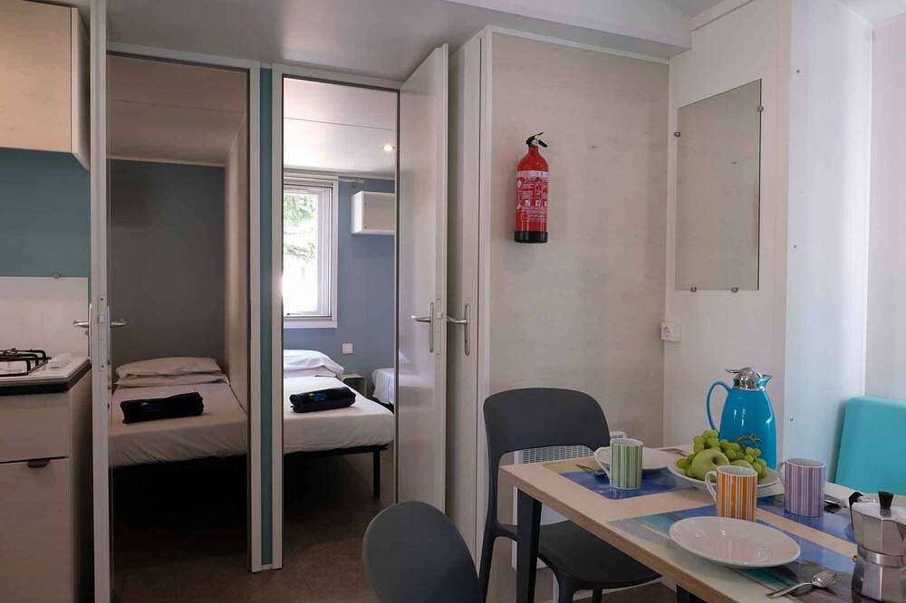 Mobilehome mit Klimaanlage, Terrasse und Pool in Rosolina Mare, Rosolina