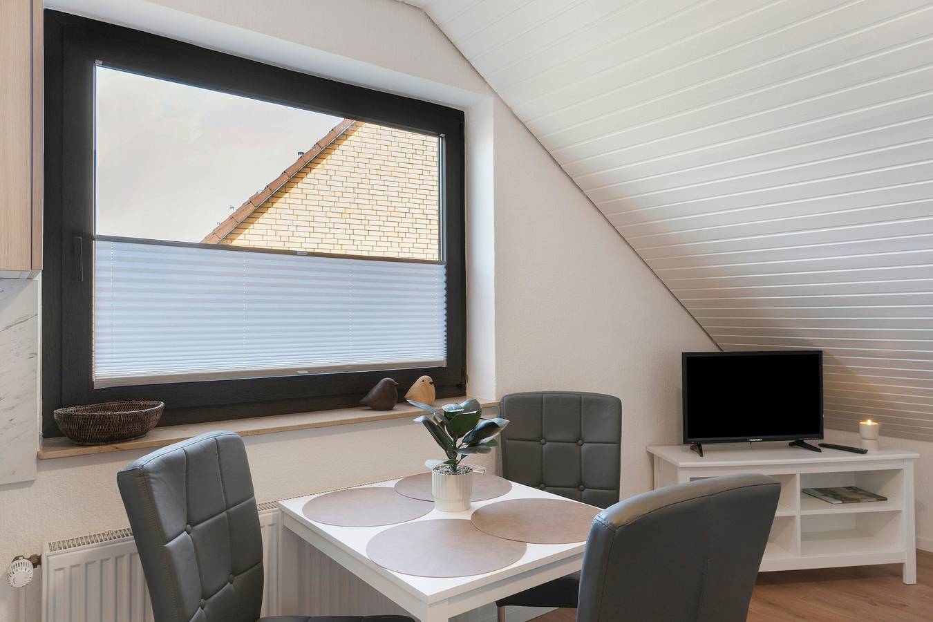 Ganze Wohnung, Ferienwohnung 6 mit privater Terrasse, Gemeinschaftsgarten und Wlan in Schillig, Wangerland