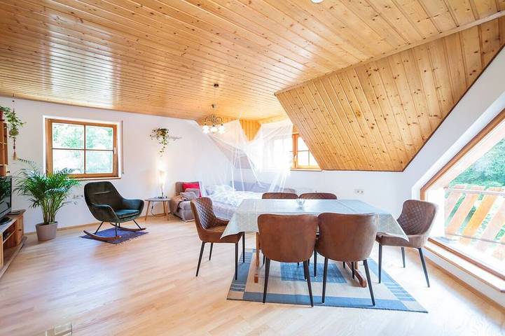 Ferienwohnung für 7 Personen, mit Garten und Balkon - 1