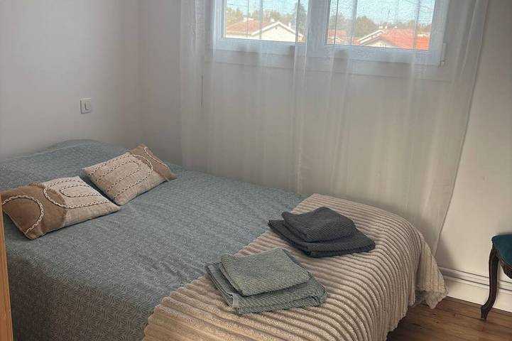 3-bedroom house with garden and garage near town center and train station. in Pamiers, Ariège
