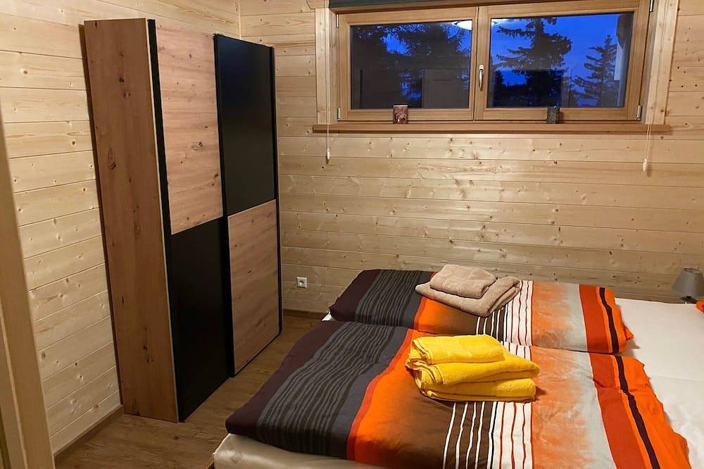 Chalet  -  am Skigebiet - mit Billard, Bar, Sauna, Kinder-Spielzimmer - Carport in Bad Sankt Leonhard im Lavanttal, Lavanttaler Alpen