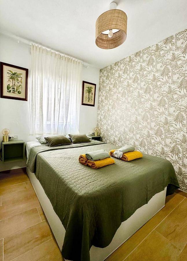 Apartamento para 3 personas, con terraza y vistas, Se admiten mascotas en Las Eras