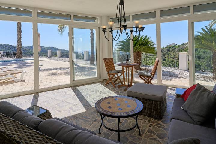Villa „Stunning near Velez-Malaga“ mit Meerblick, Wlan und Klimaanlage in Arenas, Cordillera Penibética