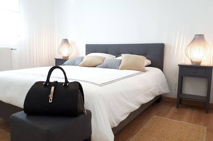 Location de vacances pour 6 personnes, avec sauna ainsi que jacuzzi et jardin dans Plage Traon Nevez Plouezoc H - 2