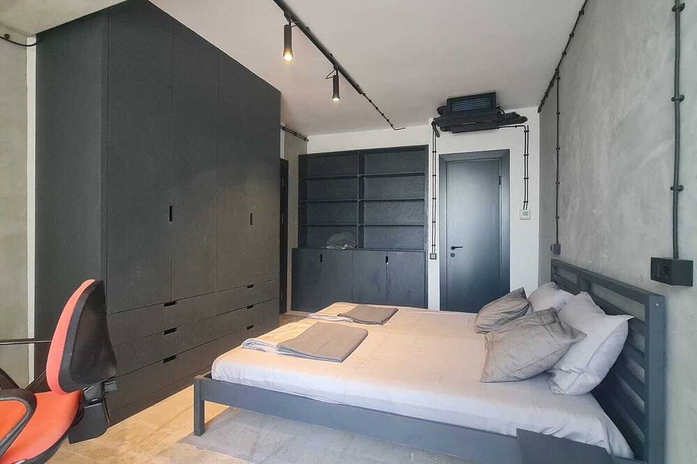 Ganze Wohnung, Full Castle view. 3 bedroom 3 bathroom 70sqm terrace Brutalist Conceptional flat in Bodrum, Provinz Muğla