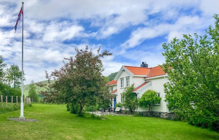 Ferienhaus für 7 Personen, mit Garten und Ausblick