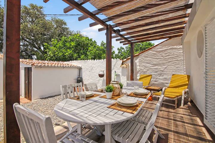 Holiday Home 'Cacela Inn 1' with Shared Terrace, Wi-Fi and Air Conditioning in Manta Rota, Vila Nova de Cacela
