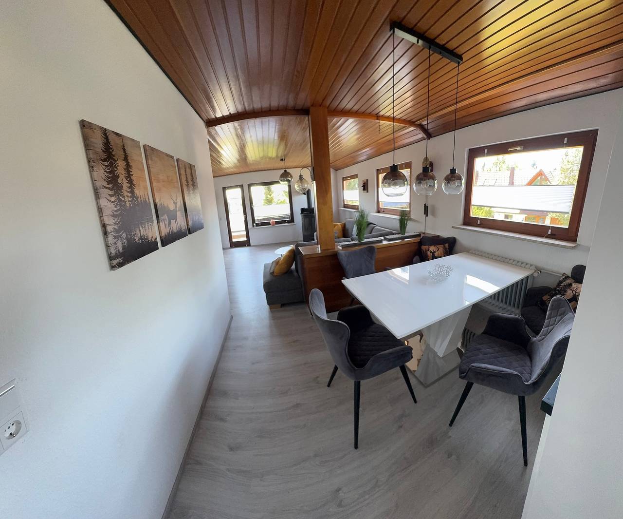 Ganze Wohnung, Ferienwohnung Auszeit mit großer Terrasse, Balkon und Garten in Niedereschach, Mittlerer Schwarzwald