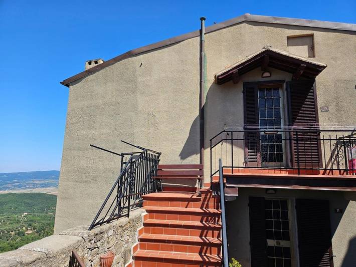 Appartamento per 5 persone, con panorama e terrazza in Castel del Piano