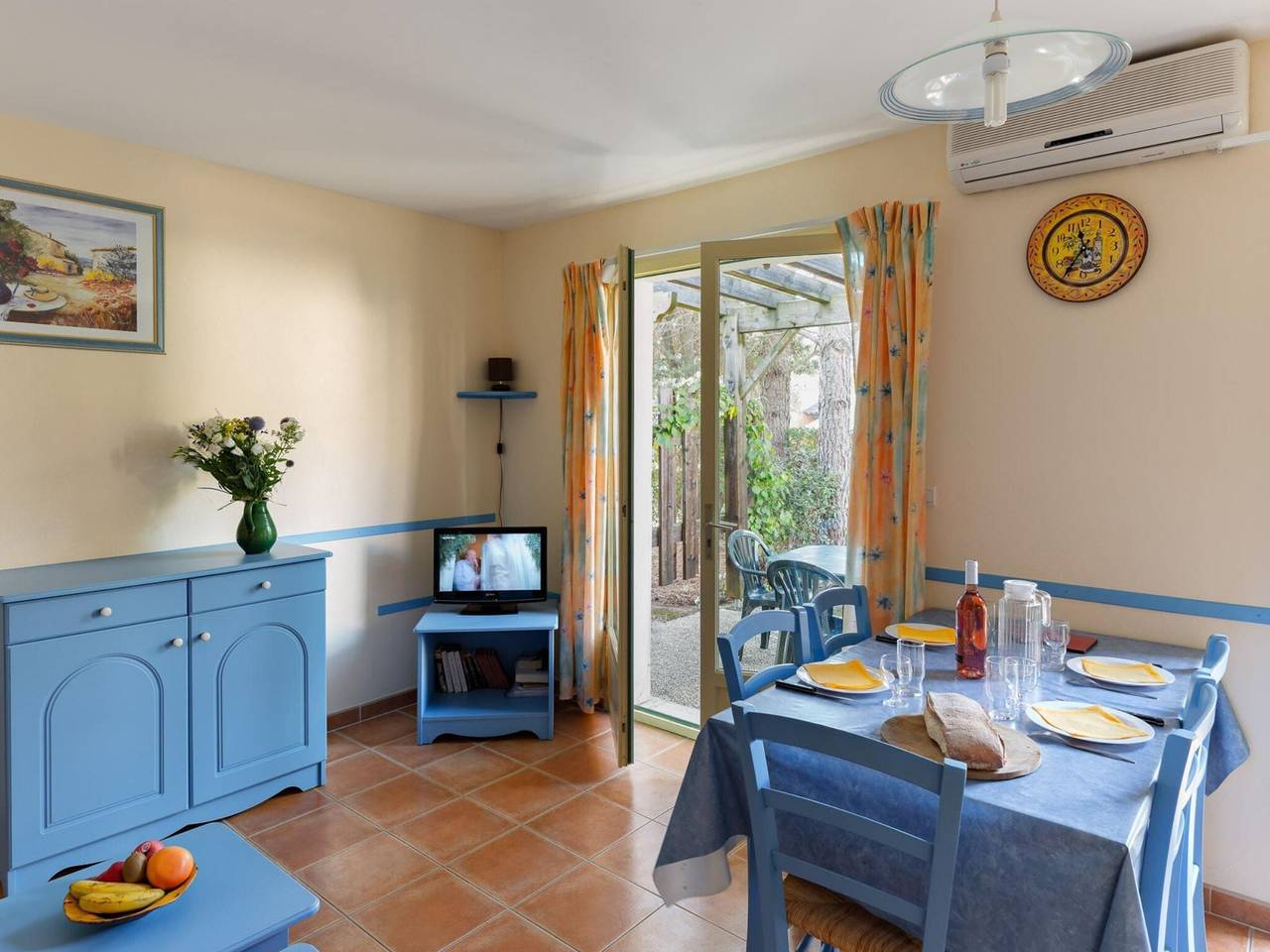 Maisonnette de style provençal avec piscine in Gaujac, Région de Nîmes