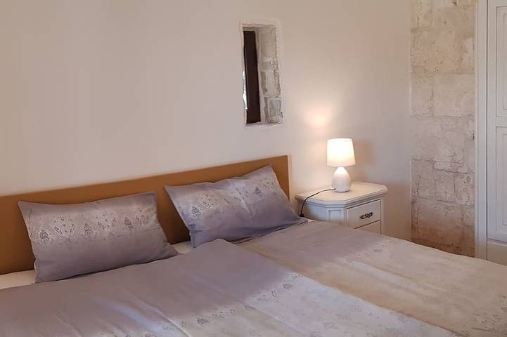 Privater Pool, Villa im Olivenhain, 4 Schlafzimmer, Außenküche,BBQ , AC, Wifi in Ostuni, Salento