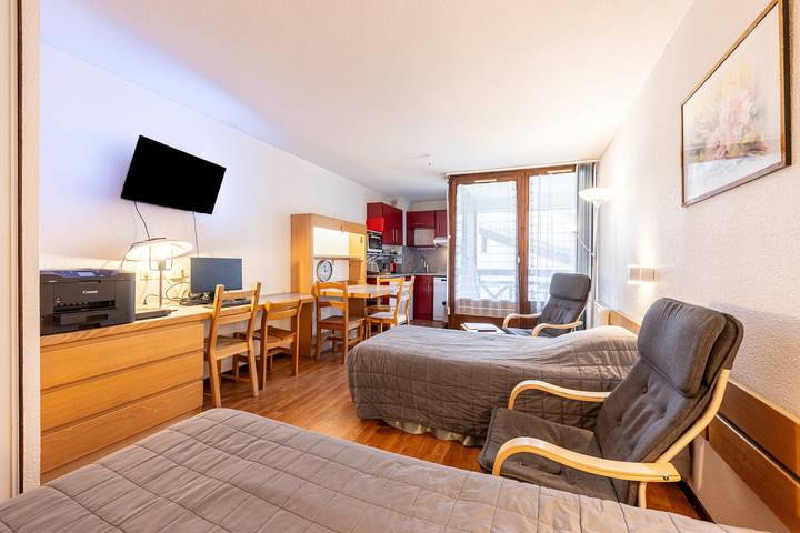 Studio entier, Studio Les Cybèles - Vue Alpes | 3 Pers. | Terrasse & Wi-Fi in Brides-les-Bains, Massif de la Vanoise