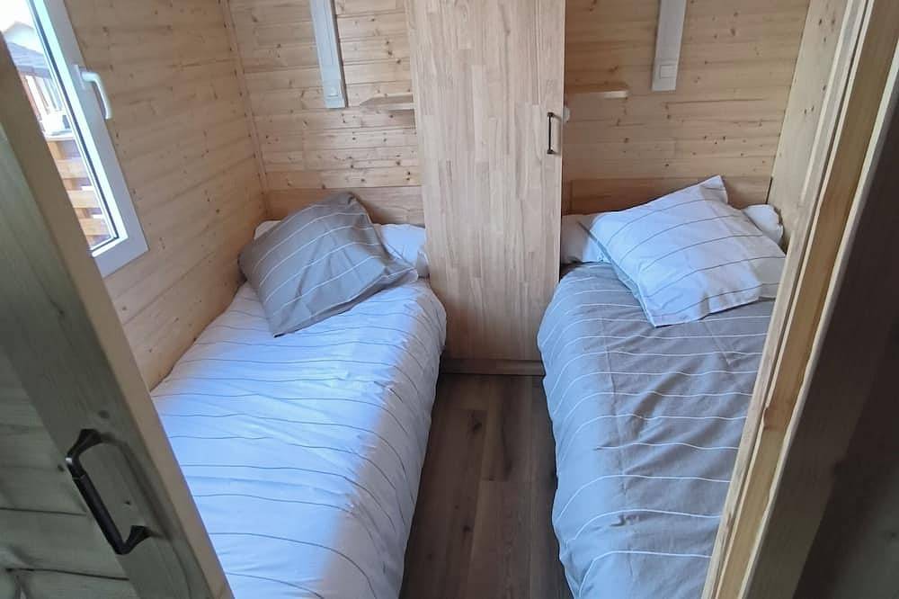 Chalet \"pied aigu\" At the foot of the Vercors, mountains and hiking. Pets allowed in Rovon, Parc naturel régional du Vercors