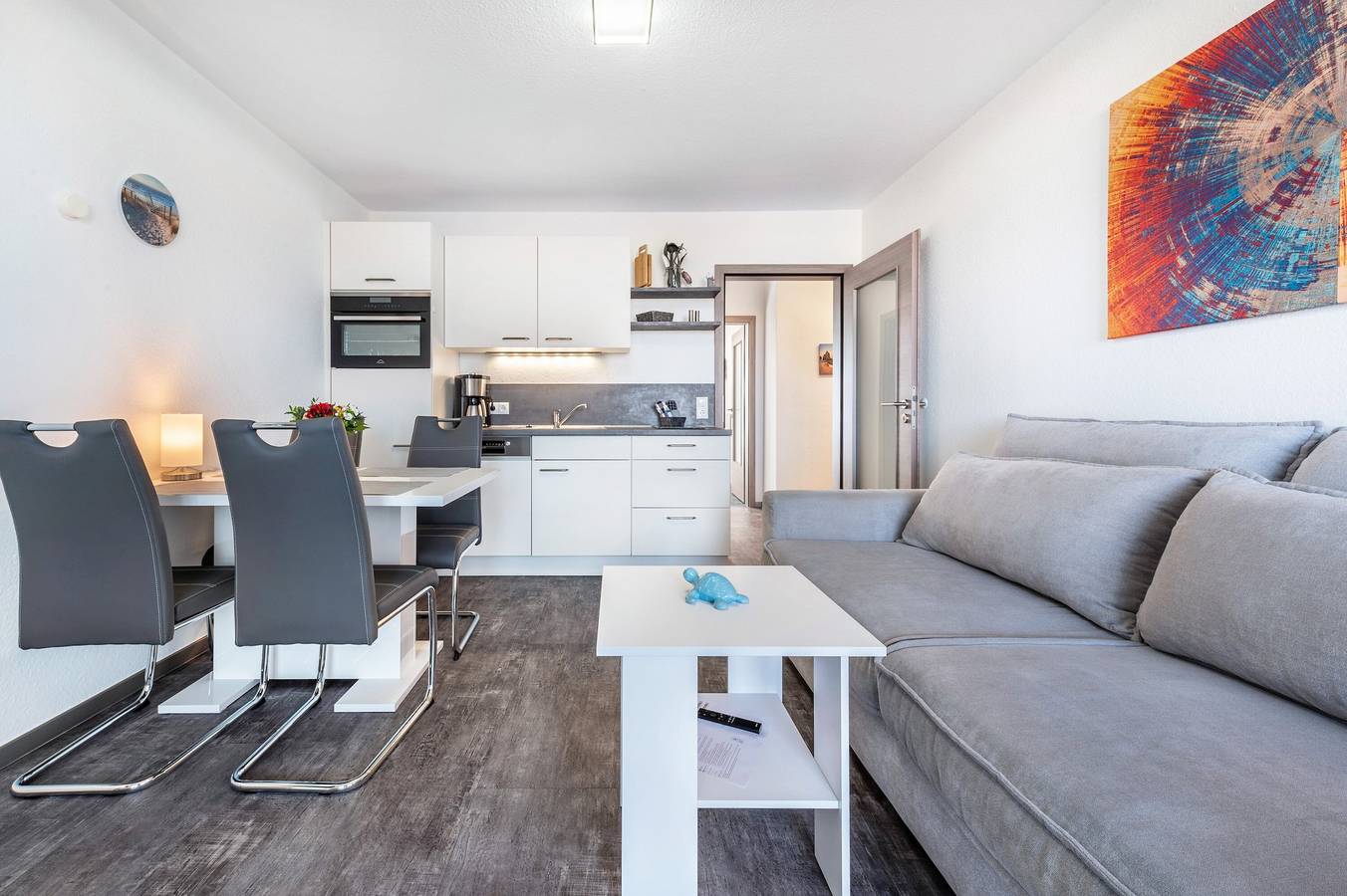 Ganze Wohnung, Ferienwohnung 'Hochparterre' mit Meerblick, Balkon und Wi-Fi in Sahlenburg Strand, Cuxhaven