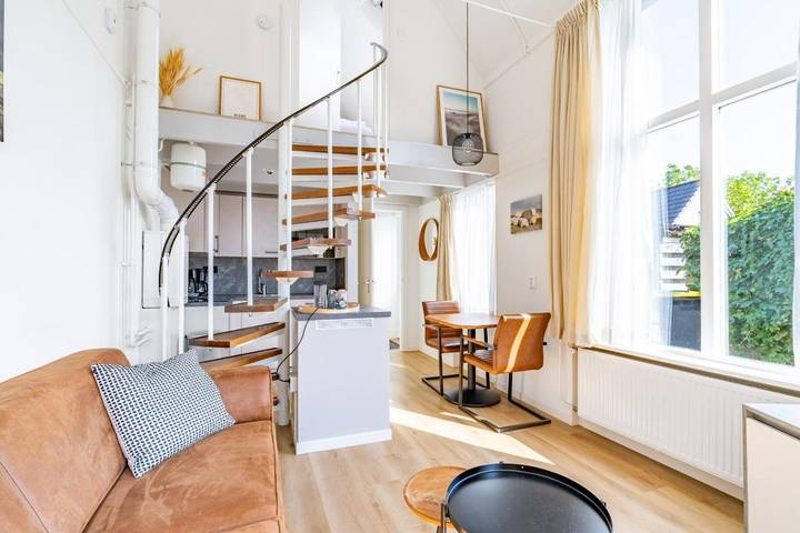 Vakantieappartement voor 2 personen, met terras in De Koog