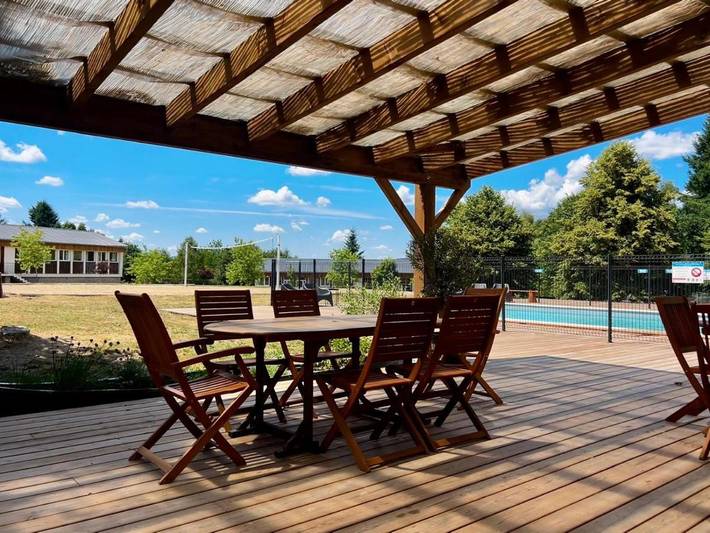 Gîte pour 2 personnes, avec piscine et balcon ainsi que jardin et vue à Meymac - 4