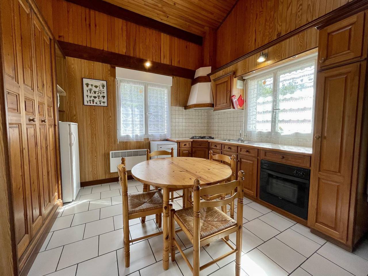 L'Arget in Serres-sur-Arget, Parc naturel régional des Pyrénées ariégeoises