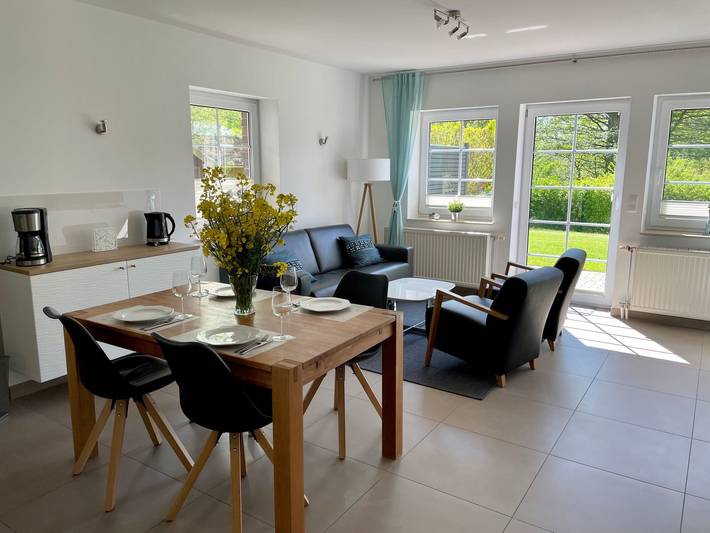 Ferienwohnung für 3 Personen, mit Terrasse und Garten in Lancken-Granitz - 4