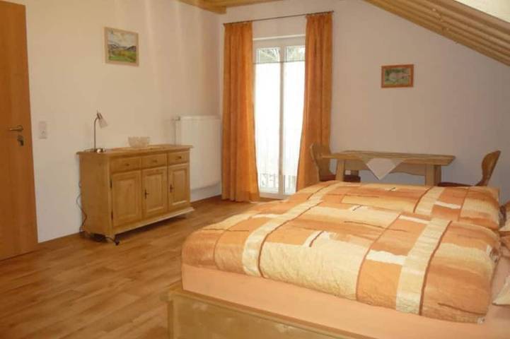 Ferienwohnung für 8 Personen, mit Terrasse in Böbrach - 4