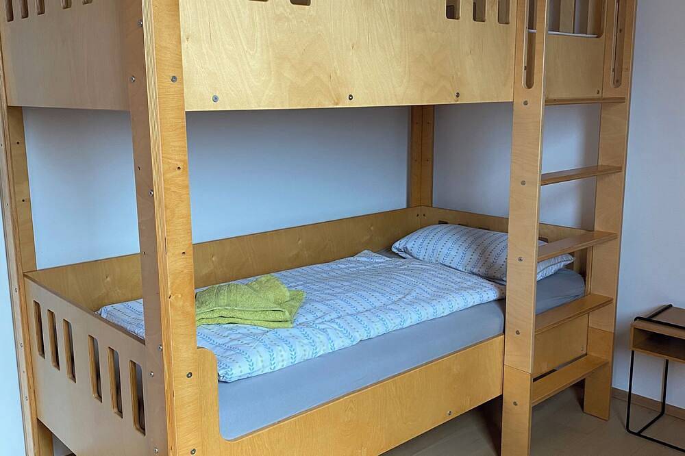 Ganze Wohnung, Entspannung in Seenähe mit Seeblick in Konstanz-Litzelstetten, Konstanz