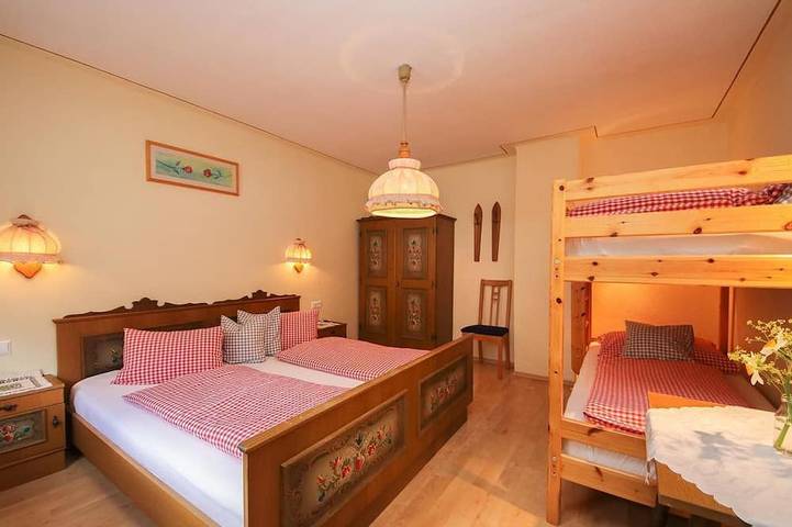 Ferienwohnung für 5 Personen, mit Garten - 1
