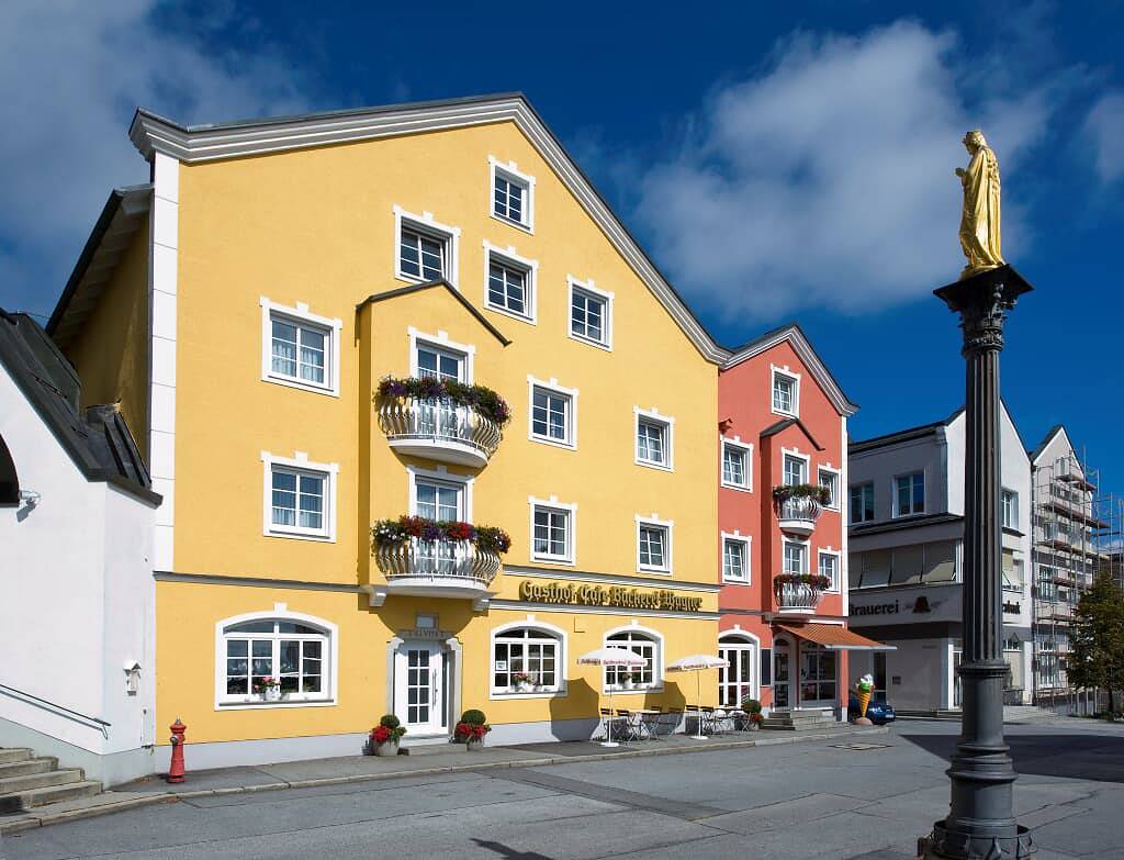 Bäckerei Konditorei Frühstückspension Wagner - Doppelzimmer mit Schlafgelegenheit für 3. Person in Hutthurm, Passauer Land