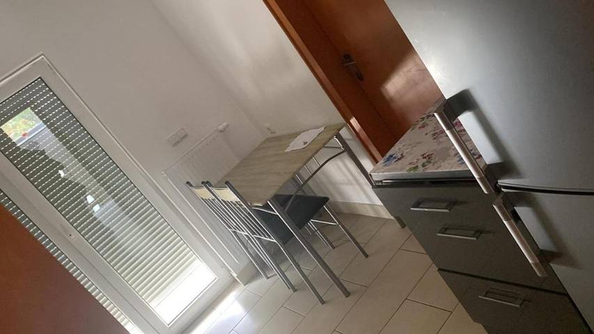 Ferienhaus für 9 Personen, mit Balkon und Terrasse sowie Garten und Ausblick in Düren - 3