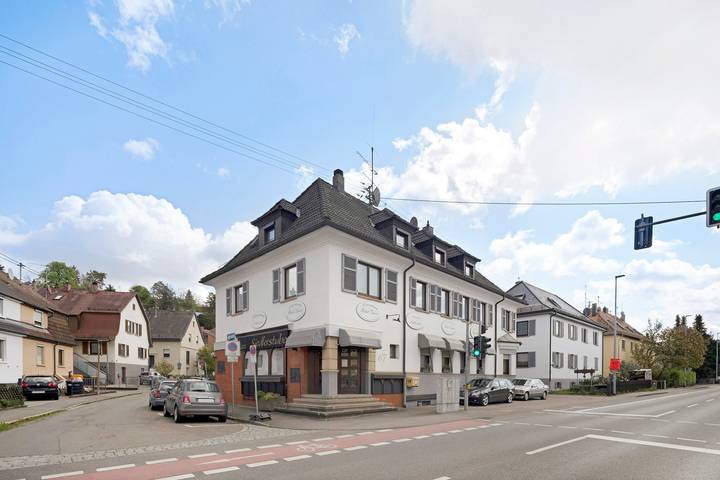 Habitación 'Zimmer 37' con jardín compartido y Wi-Fi in Nürtingen, Distrito de Esslingen