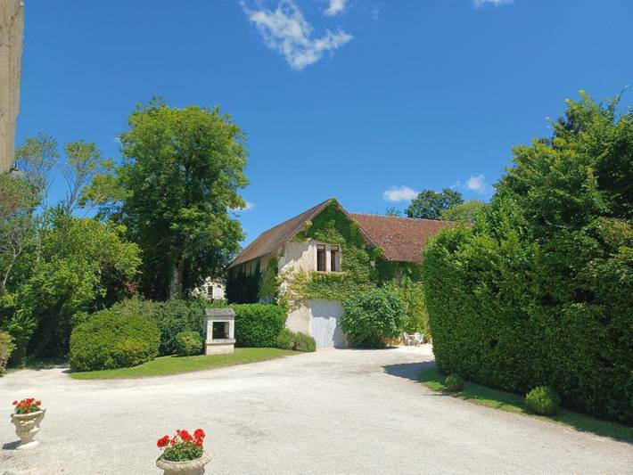 Location de vacances pour 6 personnes, avec piscine et terrasse à Saint-Paul-Lizonne - 2
