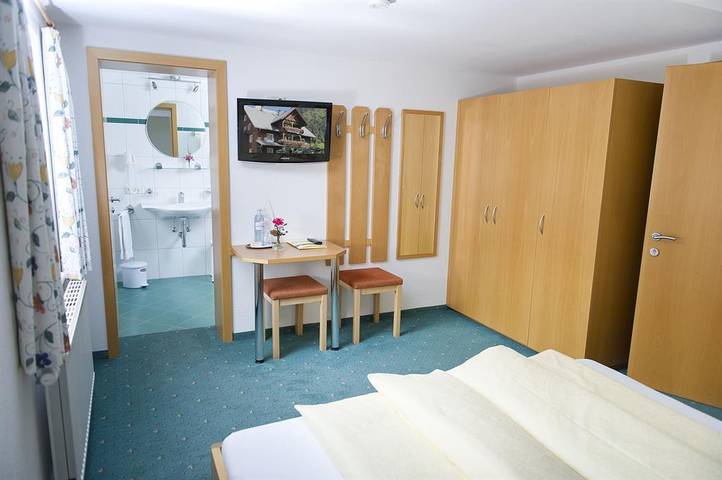 Hotel für 2 Personen, mit Terrasse, mit Haustier in Sonntag - 3