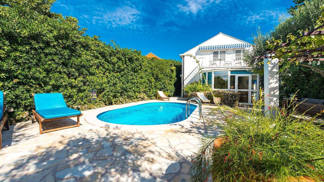 Villa for 9 People in Srebreno, Dubrovnik-Neretva