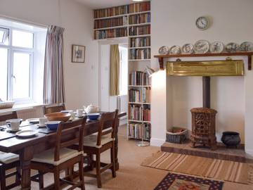 Holiday Rental for 5 People in Pembrokeshire, South-Wales, Photo 4