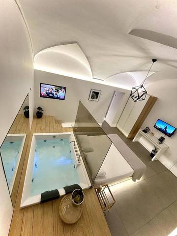 B&B für 3 Personen, mit Balkon und Whirlpool in Catania