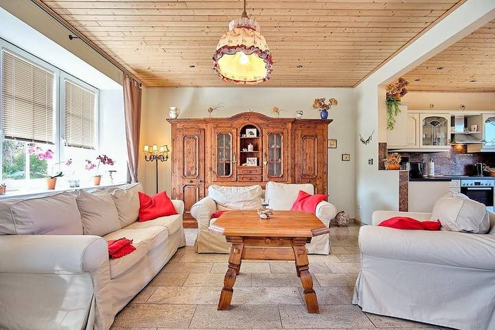 Ferienhaus für 6 Personen, mit Terrasse und Garten