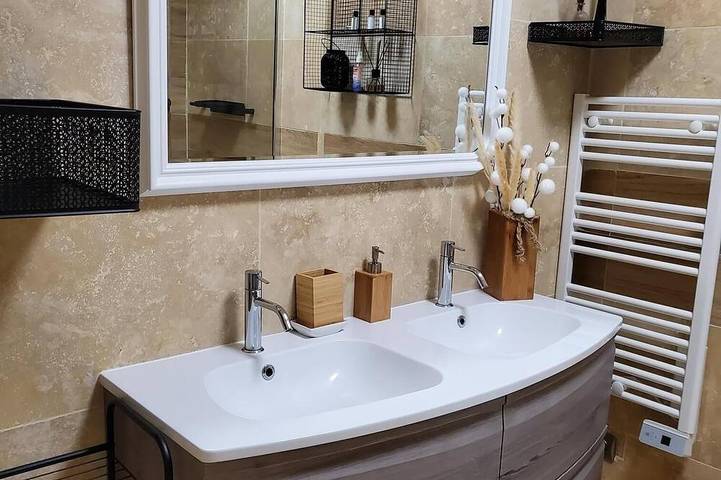 Gîte pour 9 personnes, avec jardin à Boulbon - 3