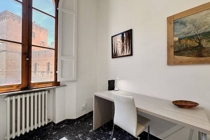 Entire apartment, Abbadia Panoramic Terrace in Siena, Siena region2