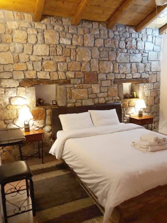 Gîte pour 4 personnes, avec vue et jardin à Galaxidi
