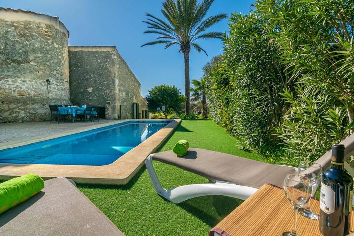 Villa für 8 Personen, mit Terrasse - 1