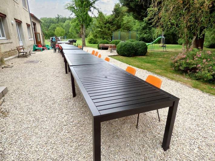 Location de vacances pour 27 personnes, avec jardin, animaux acceptés à Nouart - 3