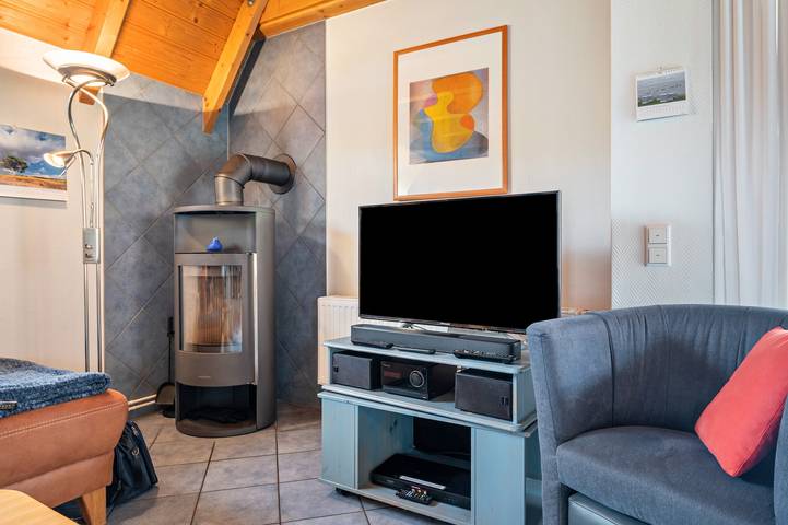 Ferienhaus '4 Sterne Komfort' mit privater Terrasse, privatem Garten und Wlan, keine Haustiere! in Wremen, Cuxland