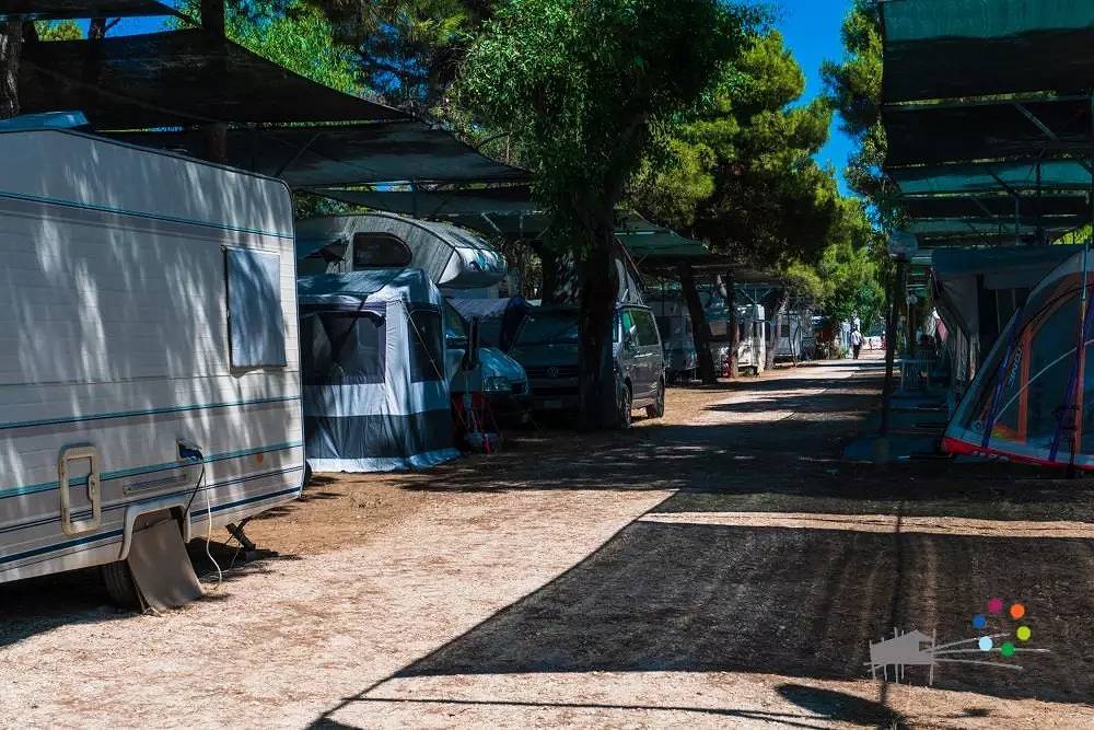 Bungalow 'Corallo' zwei Räume 3 Personen in Spiaggia Scialmarino, Gargano