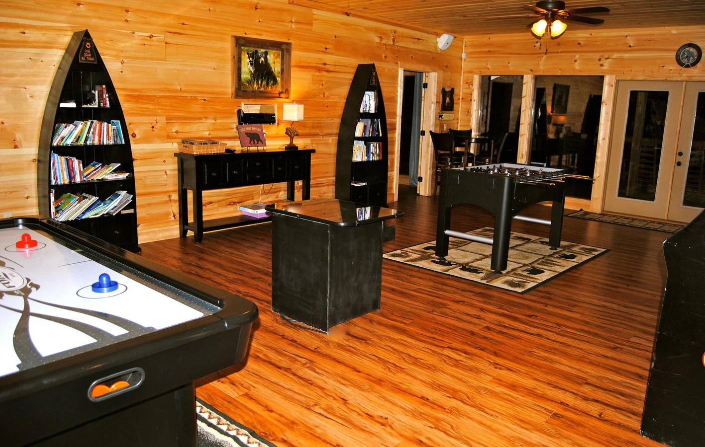 Gatlinburg's Finest: Majestic Views, Home Theater, Hot Tubs, and More! in Pittman Center, Sevier County