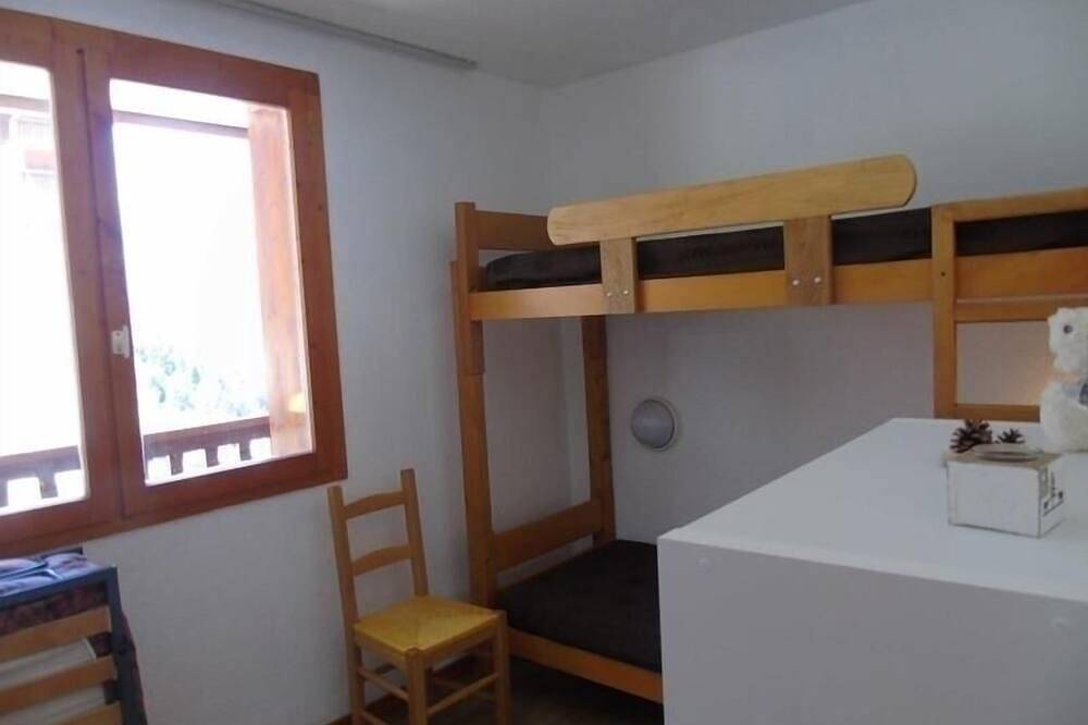 Apartamento entero, 2 Piezas para 4 pers. en Valfréjus cerca de pistas, balcón, parking gratuito in Valfréjus, Modane