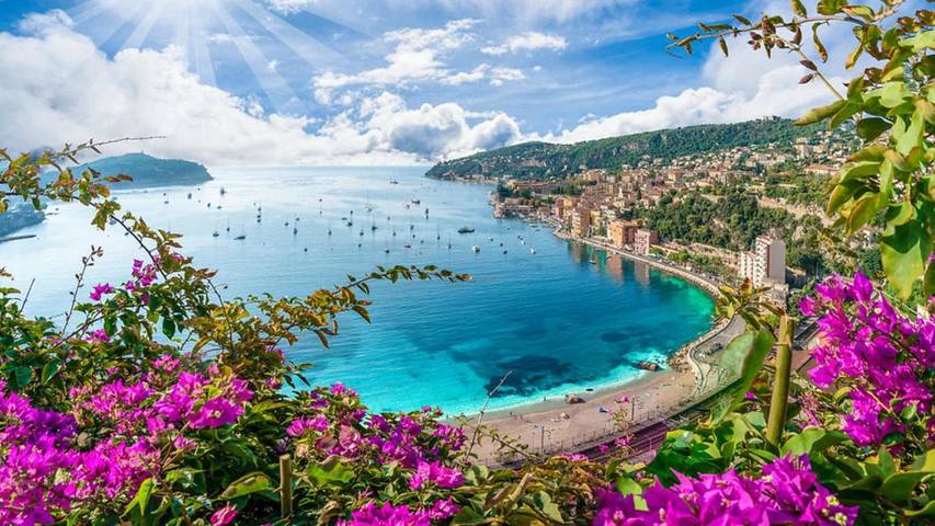Gîte pour 2 personnes, avec vue et balcon dans Gare De Nice Riquier