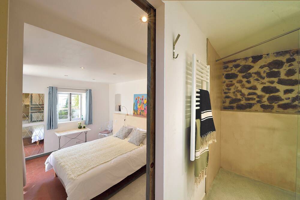 Villa Roc Fleuri, komplettes Haus in Cannes, Mittelmeerküste (Frankreich)