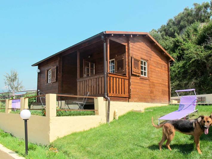 Bungalow für 4 Personen, mit Terrasse und Ausblick sowie Garten, mit Haustier in Italien - 3