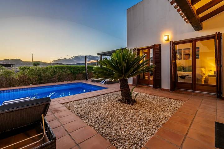 Chalet para 8 personas, con jardín además de vistas y terraza, Familias con niños en Huerta de Murcia